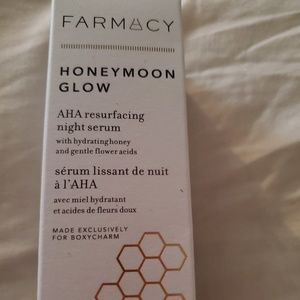 FARMACY Honey Glow Night Serum